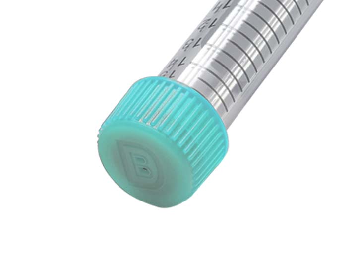蓋子帶有透氣孔且?guī)Ф』z塞，用于連接注射器